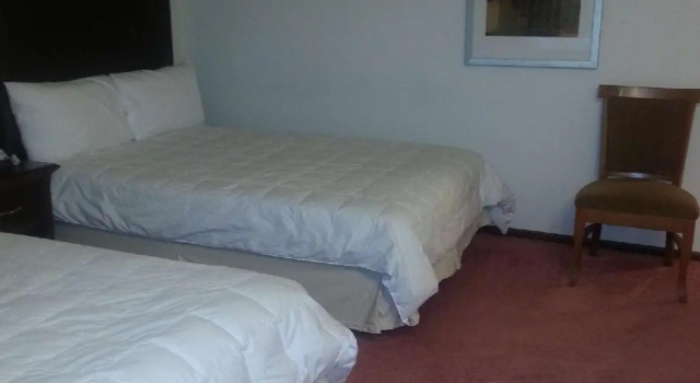 Четырёхместный номер Standard Harlan Inn and Suites By OYO Harlan
