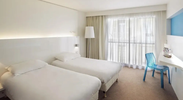 Двухместный номер Superior с балконом Ibis Styles Menton Centre