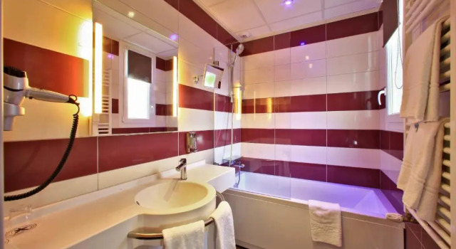 Семейный номер Standard The Originals City - Hôtel Saint-Martial, Limoges Centre