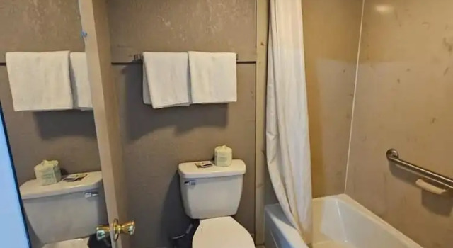 Номер Standard Days Inn by Wyndham Dumas Arkansas