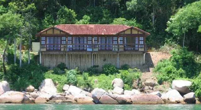Pousada Praia da Camiranga, Забронировать Отель Бизнес-отели Ангра-дус-Рейс, 4* 5*