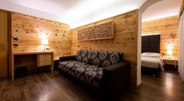 Полулюкс Hotel Cristina Wellness Relax