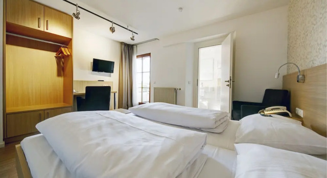 Hotel Bauer Großbettlingen