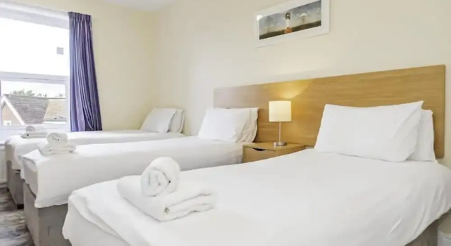 Трёхместный номер Standard Majestic Hotel Eastbourne by Belvilla