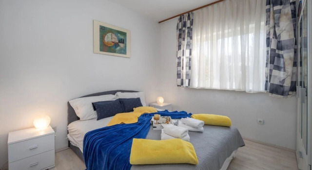 Nice Apartment in Malinska With Wifi and 3 Bedrooms, Забронировать Апартаменты/квартира Отели Малинска с парковкой, Парковка