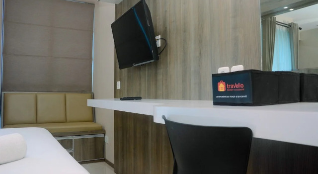 Comfy And Best Deal Studio Room Tifolia Apartment By Travelio, Book Apartment Jakarta Jakarta Province