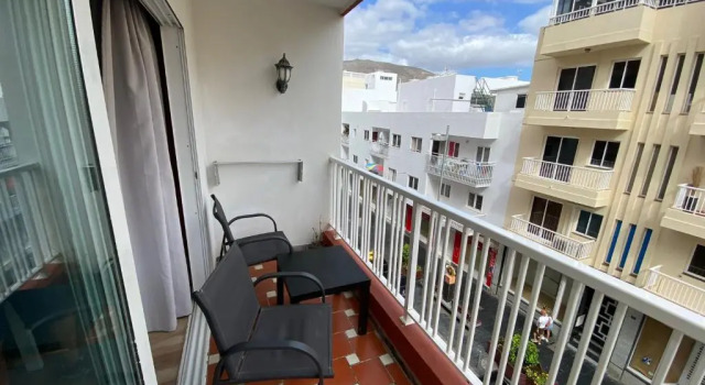 Апартаменты los Cristianos, céntrico piso a 100 metros de la playa