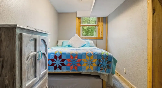 1 BR Lakefront Hideaway w/ Fenced Yard, Prenota Appartamento Lake Ozark 