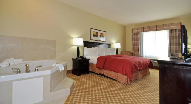 Люкс Country Inn & Suites by Radisson, Conway, AR