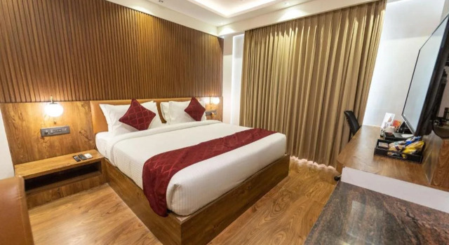 Clarks Inn , Airport Bangalore, Забронировать Отель Йелаханка Бангалор