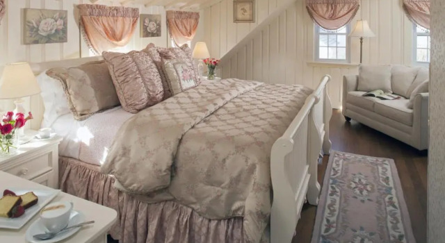 Номер Superior Old Harbor Inn