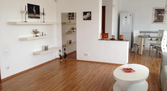 Budapest Residence, Book Hotel Hotels in Bucharest with Parking, near Antim Monastery, Parking