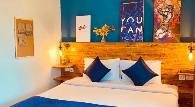 Номер Deluxe с балконом и с видом на город BH Baan Paradise Hotel Patong