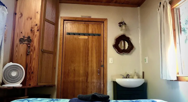 Двухместный номер Standard Up The Creek Backpacker's Lodge