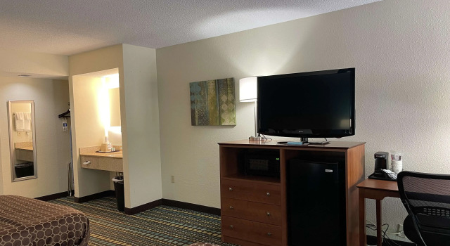 Четырёхместный номер Standard Best Western Tallahassee Downtown Inn and Suites