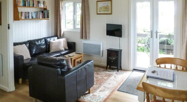 Ash Lodge