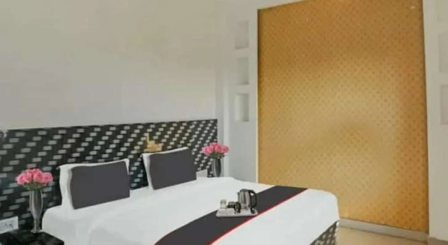 Номер Luxury Hotel Osho Inn
