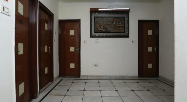 OYO 1233 Hotel Bharat Palace, Забронировать Отель Отели Нью-Дели с завтраком, Завтраки
