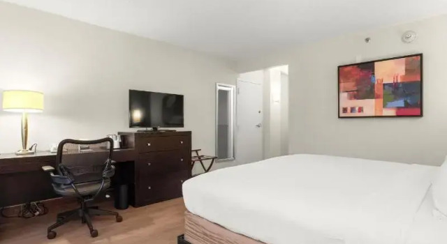Номер Standard The Armon Stamford Hotel & Conference Center