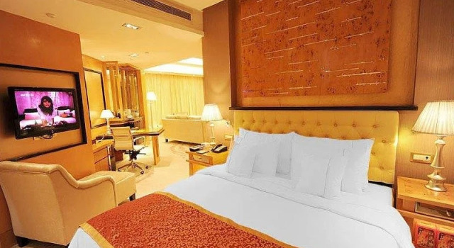 Huasheng Jiangquan Hotel & Town, Забронировать Отель Бизнес-отели Шаньдун, 4* 5*