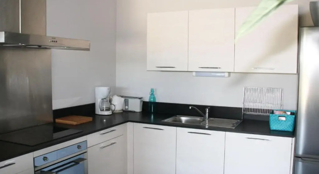 Апартаменты Цокольный этаж с 3 комнатами Les Suites du Saint Nazaire, vue panoramique sur la Cité Médiévale - Les Balcons de la Cité