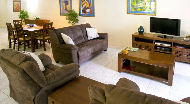 Costa Royale Beachfront Apartments, Prenota Appartamento Hotel SPA a Queensland, SPA