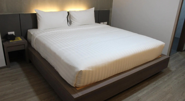 Номер Deluxe โรงแรมดับเบิ้ลดี ปากเกร็ด Double D hotel