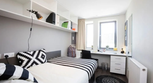 Vibrant Rooms for STUDENTS Only - LONDON