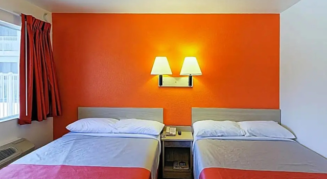 Номер Deluxe Motel 6-Chico, CA