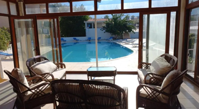Семейные апартаменты с 2 комнатами Mediterranean Apart Hotel