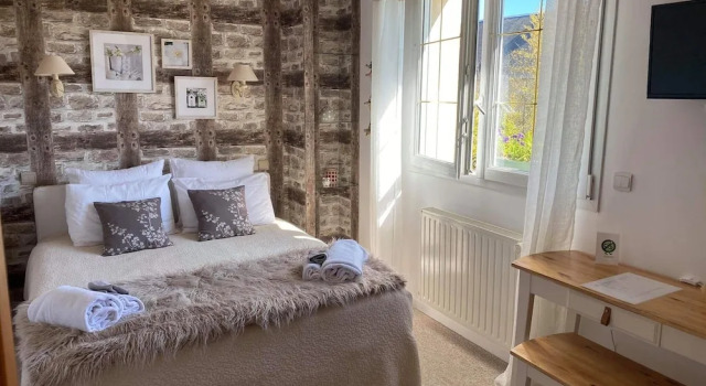 Номер Standard Le Clos de la Barre - Maison de charme au calme -à 10 min des plages du Débarquement - petit-déjeuner maison