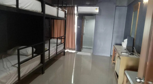 Tongpoon Hotel