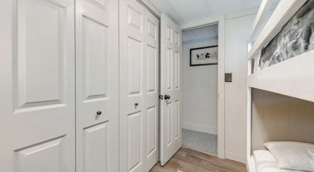 5 Mi to Cataloochee Ski Area! Family Home w/ Views, Забронировать Отель Отели Мегги-Вэлли с парковкой, рядом с Maggie Valley Festival Grounds, Парковка