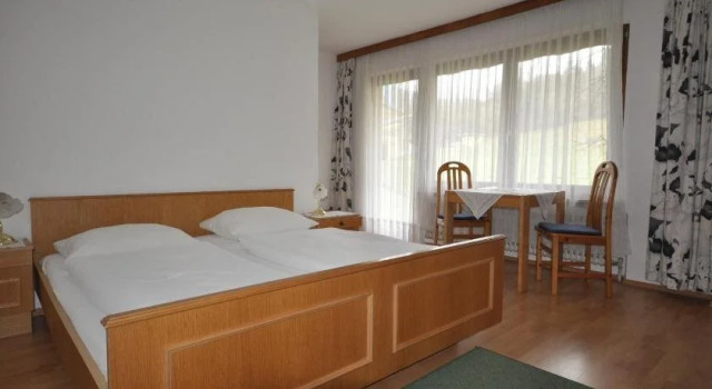 Gästehaus Pension Edelweiss, Забронировать Отель Отели Инсбрука с парковкой, Парковка