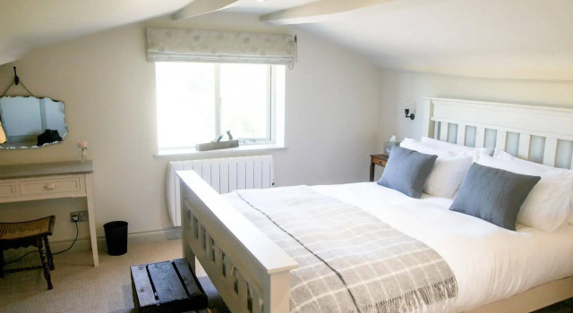 Manor Farm-MK, Book Hotel Newton Longville 