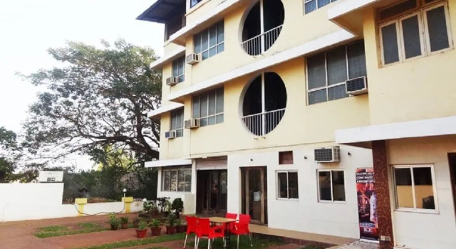 Hotel Shraddha, Rezerwuj Hotel Hotele w Mapusa ze śniadaniem, Śniadanie