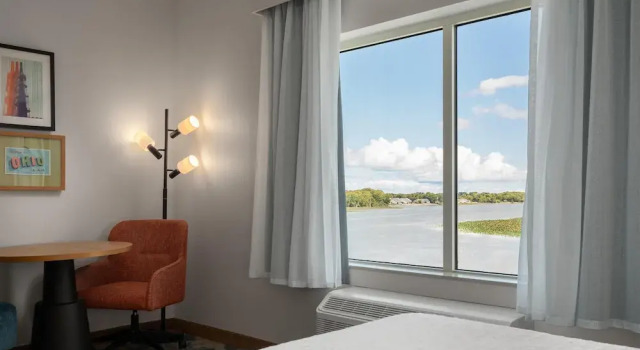 Двухместный номер Standard с видом на воду Hampton Inn & Suites By Hilton Port Clinton Catawba Island