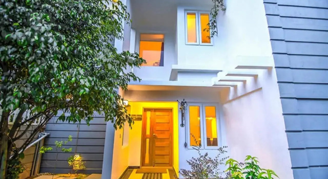 Dazzle Villa Resort