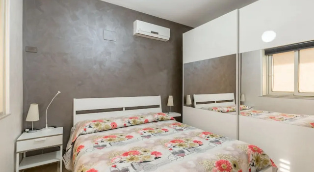 Apartment Calabernardo Home, Book Lejlighed Calabernardo Noto Valley
