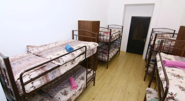Nizami Street Hostel, Book Hostel / Vandrerhjem Hostels i Baku, nær Freedom Square, Hostel / Vandrerhjem