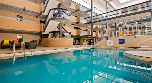 Номер Standard Best Western Plus Village Park Inn