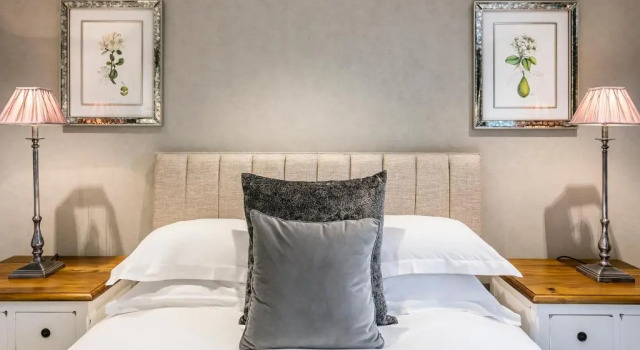 Люкс Superior The Lodge Rooms @ Carus Green