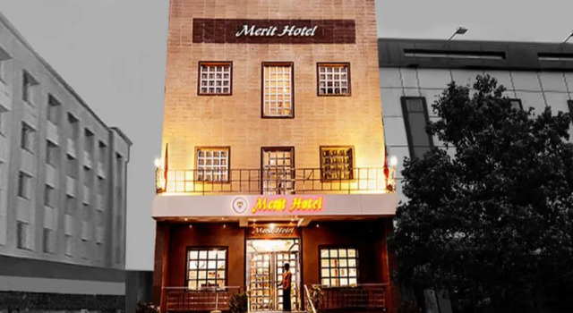 Hotel Palm Tree Near Taj Mahal Agra, Забронировать Отель Отели Taj Ganj с бассейном, Бассейн