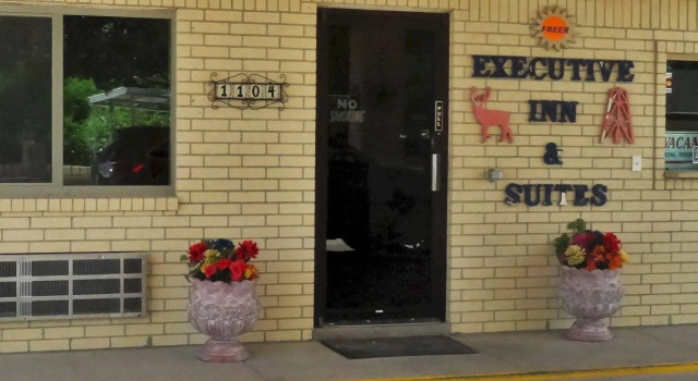 Freer Executive inn and Studios, Prenota Locanda Motel a Freer, Motel