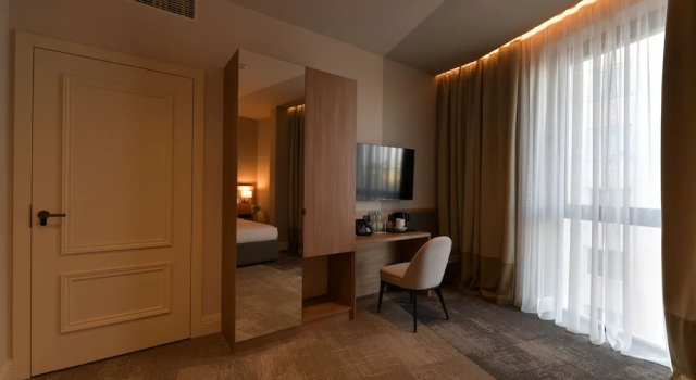 Standard Zimmer Maestral