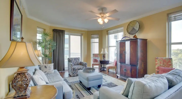 Gulfport Condo With Views: Walk to Beach, Забронировать Апартаменты/квартира Апартаменты Галфпорт, Апартаменты/квартира