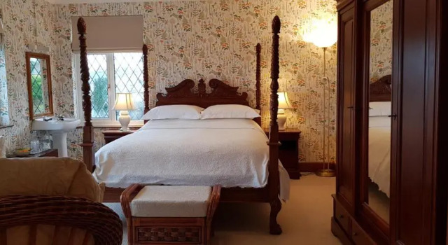 Wychwood House, Забронировать Отель Пеналли Южный Уэльс