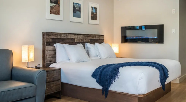 Rooms at Riveredge