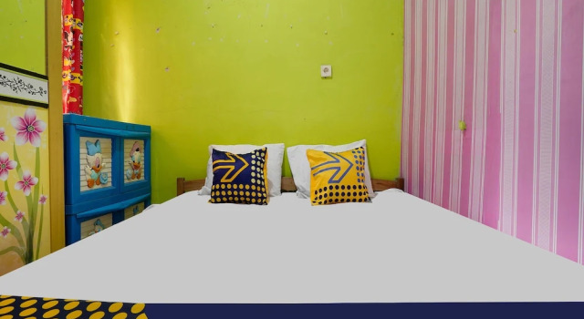 Номер Economy OYO Homes 91156 Eco Tourism Big Farmer Desa Kertawangi Syariah
