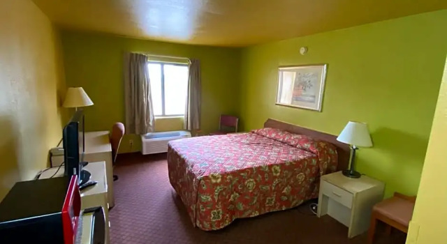 Economy huone Sunset Inn